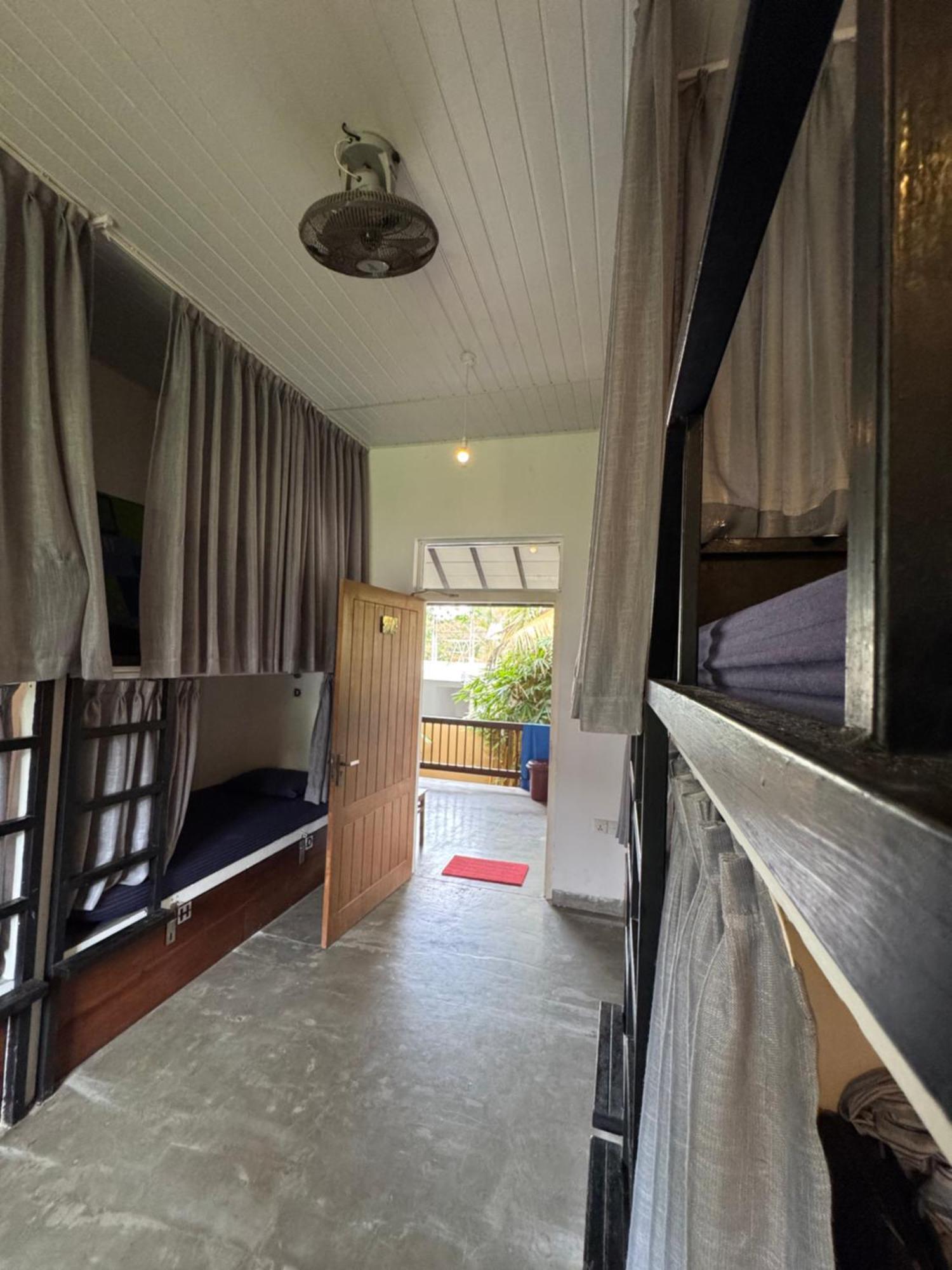 The Hostel มิริสซา ภายนอก รูปภาพ